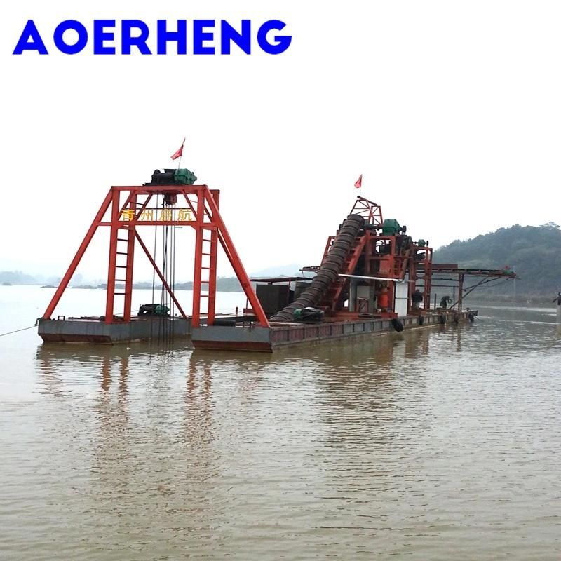 Marine Steel Made Chain Bucket Gold Dredger with Agitation Chute