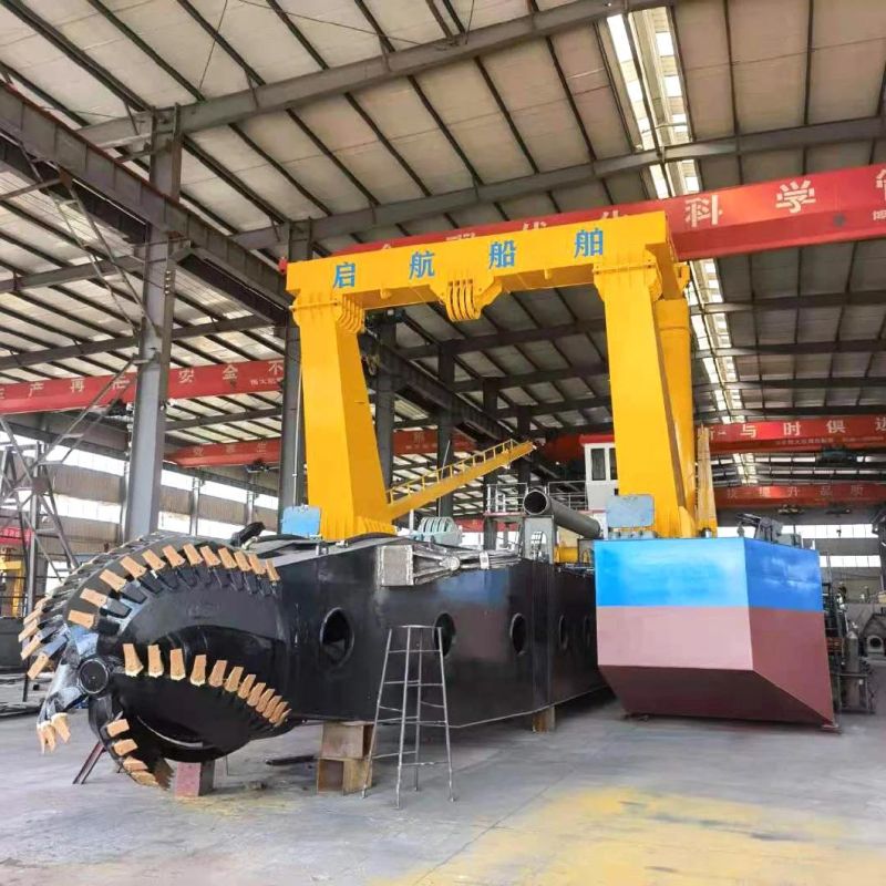 China Low Failtur River Sand Suction Dredger with Cutter Head