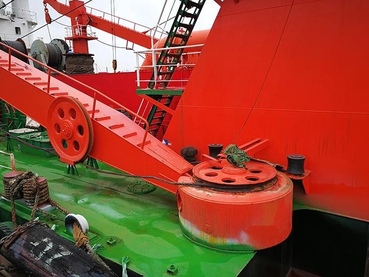 China High Powered Diesel Cutter Suction Dredger Vessel for Sea Hard Soil / Gravel Dredging in UAE