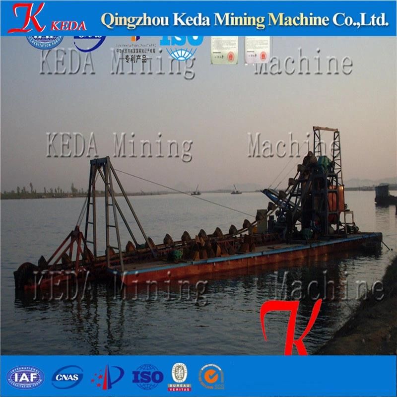 Chain Bucket Dredger with Engine Power