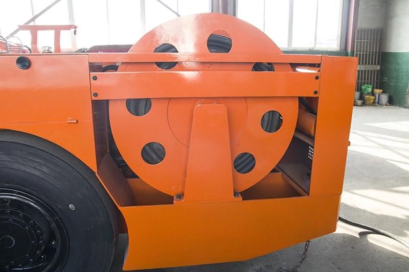 New mining electric underground scoop loaders with big hydraulic tank