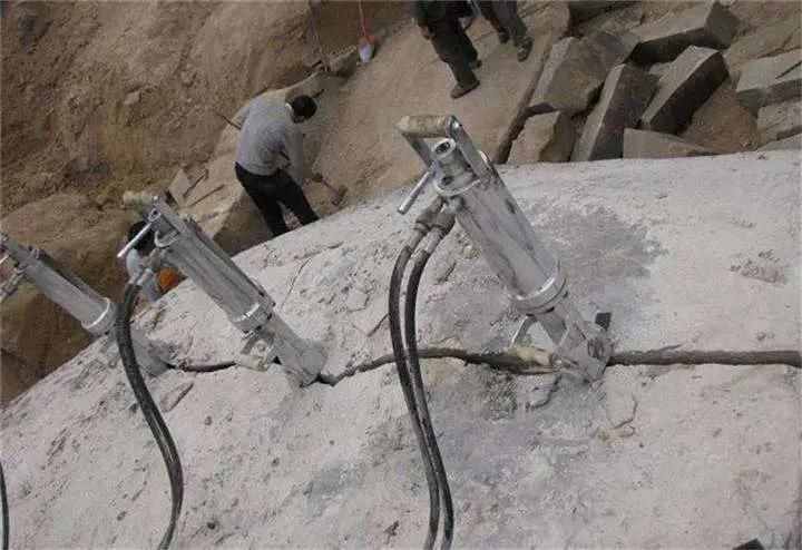 Powerful Rock Stone Splitting Machine for Cracking