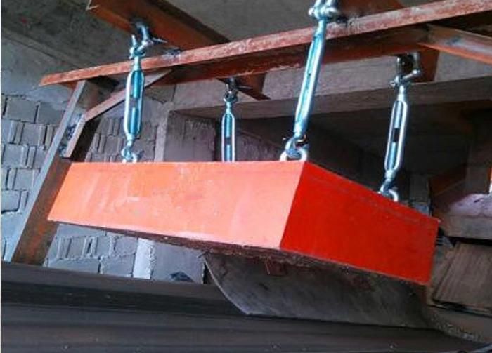 Suspended Cross Magnetic Belt Separator with Permanent Magnet