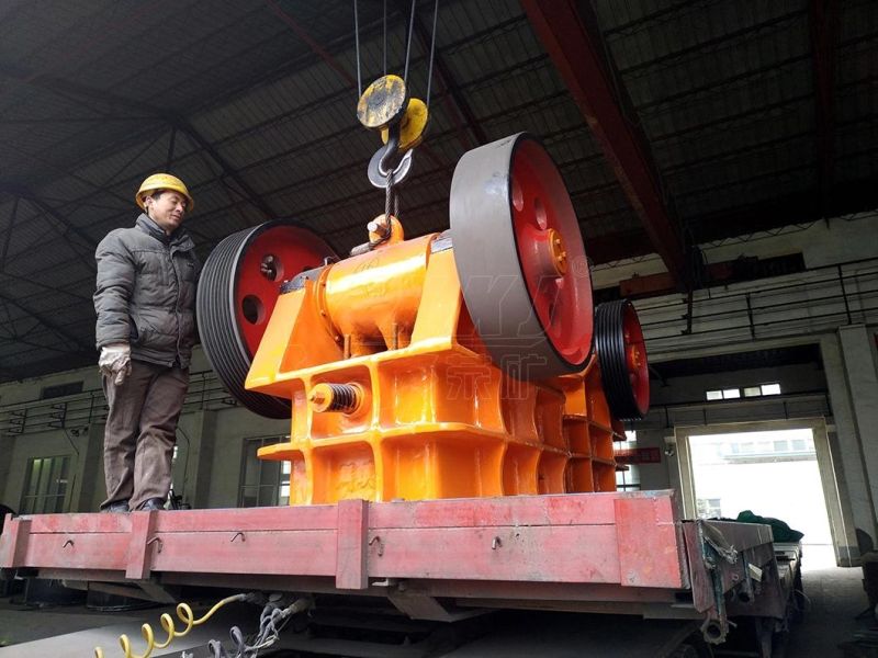 Primary Limestone Ore Mining Rock Small Stone Mobile Jaw Crusher