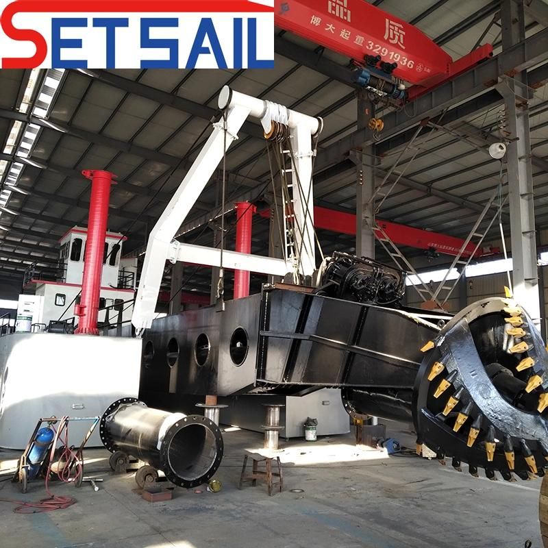 Long Continue Working Time Cutter Suction Dredger with Hydraulic Motor