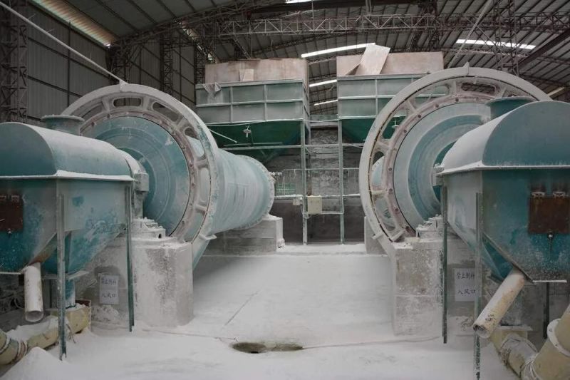 Most Sold in China with Big Capacity Rod / Ball Mill Stone Grinding Mill for Gold, Graphite Ore