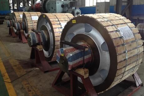 Rotary Dryer Support Roller Under PT Inspection