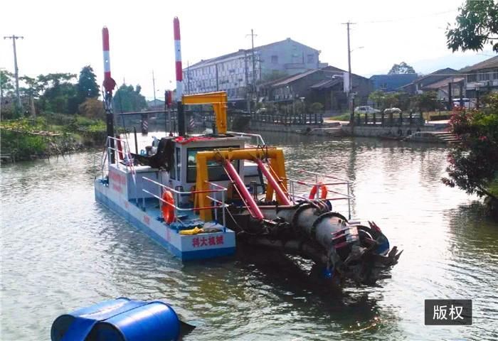 Keda Low Price Hydraulic 14 Inch Cutter Suction Sand Dredger